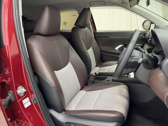 ヤリスクロス ハイブリッドZ 衝突軽減 ナビ パノラミックビューモニター ドライブレコーダ アルミホイル LEDライト 1オ-ナ- リアカメラ クルーズコントロール 横滑り防止システム ナビTV メモリーナビゲーション 電動シ-ト(14枚目)