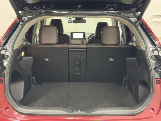 ヤリスクロス ハイブリッドZ 衝突軽減 ナビ パノラミックビューモニター ドライブレコーダ アルミホイル LEDライト 1オ-ナ- リアカメラ クルーズコントロール 横滑り防止システム ナビTV メモリーナビゲーション 電動シ-ト(17枚目)