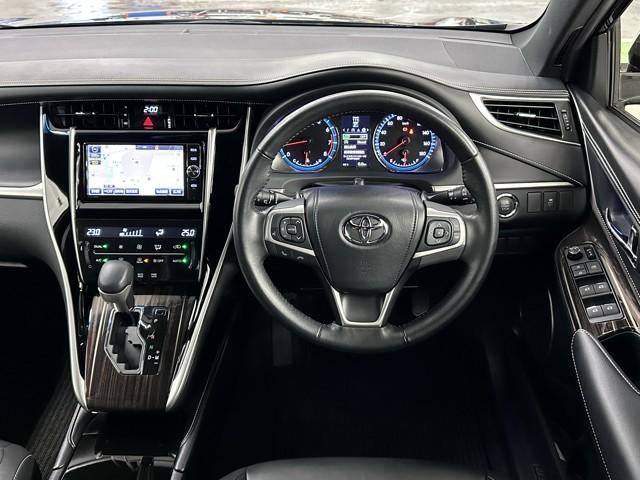 ハリアー エレガンス ナビ バックモニター イモビ PWシート 点検記録簿 スマ-トキ- サイドエアバッグ 横滑防止装置 ナビTV メモリナビ ETC車載器 LEDヘッド フルオートエアコン ABS(4枚目)