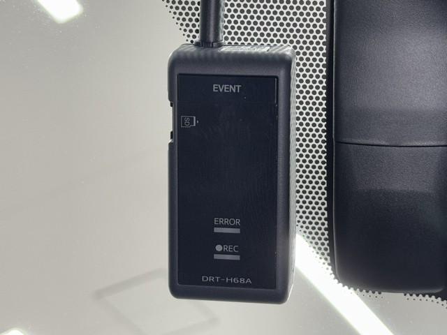 bZ4X Z ナビ パノラミックビュー ムーンルーフ LEDライト TSS フルセグTV パワーシート スマートキー AWD Bカメラ ETC イモビライザー ドラレコ メモリーナビ 記録簿 AC100V電源(9枚目)