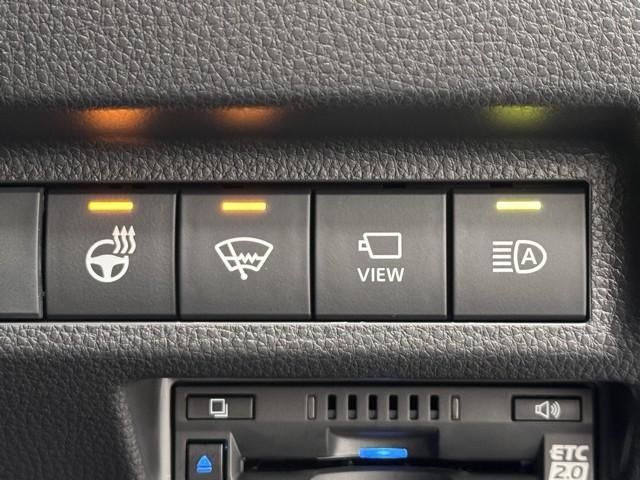 RAV4 アドベンチャー オフロードパッケージ 衝突軽減 寒冷地 ナビ パノラミックビュー 18アルミホイール 記録簿付 スマートキー LEDランプ クルコン スマートキー シートエアコン 運転席パワーシート 地デジ 横滑り防止装置 ABS(13枚目)