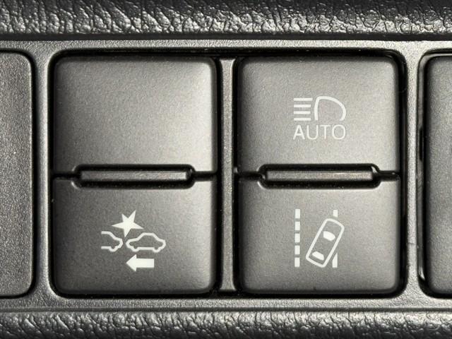 カローラフィールダー １．５Ｇ　衝突軽減　アルミホイール　ドライブレコーダー　フルセグ　ナビ　バックモニター　ワンオーナー車　ナビＴＶ　ＥＴＣ　リモコンキー　記録簿有　ＥＳＣ　アイドリングストップ　パワーウィンド　ＤＶＤ（11枚目）