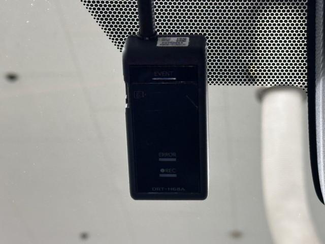 シエンタ ハイブリッド　ファンベースＸ　バックモニタ　Ｗエアバック　ワンセグＴＶ　オートエアコン　ナビ＆ＴＶ　ＡＢＳ　ＰＳ　スマートキー　ＥＴＣ　ミュージックプレイヤー接続可　ＰＷ　メモリーナビ　ウォークスルー　ドラレコ　エアバッグ　記録簿（12枚目）