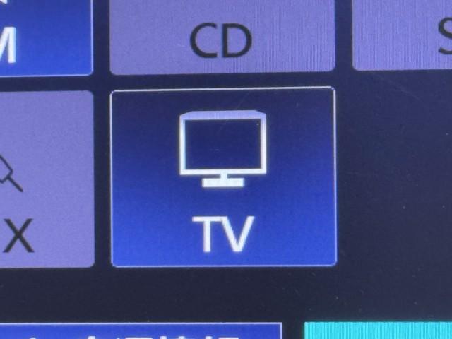 ハイエースバン ロングＤＸ　ブレーキサポート　リアカメラ　ＰＷ　運転席エアバッグ　ナビテレビ　横滑り防止　整備点検記録簿　イモビ付　パワーステアリング　エアコン　ミュージックプレイヤー接続可　ＡＢＳ　キーレス　ワンセグテレビ（7枚目）