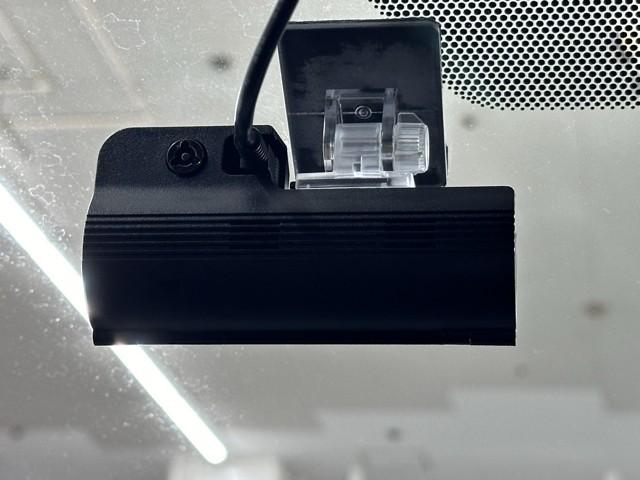 ヤリスクロス Ｇ　ＥＴＣ装備　リヤカメラ　点検記録簿　スマートエントリー　イモビライザー　オートエアコン　アルミホイール　キーレス　パワーウィンドウ　クルコン　ＡＢＳ　ドライブレコーダー　エアバッグ　パワーステアリング（7枚目）