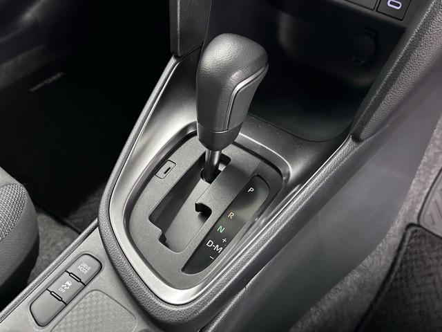 ヤリスクロス Ｇ　ＥＴＣ装備　リヤカメラ　点検記録簿　スマートエントリー　イモビライザー　オートエアコン　アルミホイール　キーレス　パワーウィンドウ　クルコン　ＡＢＳ　ドライブレコーダー　エアバッグ　パワーステアリング（11枚目）