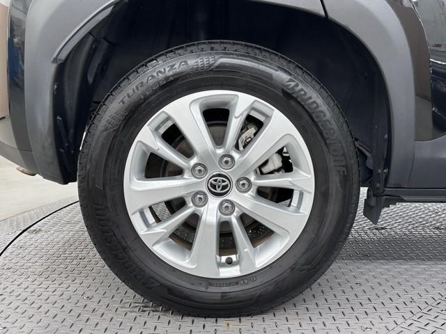 ヤリスクロス Ｇ　ＥＴＣ装備　リヤカメラ　点検記録簿　スマートエントリー　イモビライザー　オートエアコン　アルミホイール　キーレス　パワーウィンドウ　クルコン　ＡＢＳ　ドライブレコーダー　エアバッグ　パワーステアリング（19枚目）