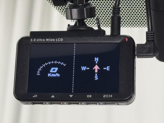 アルファードハイブリッド ＳＲ　Ｃパッケージ　点検記録簿　バックモニター　オートエアコン　ＬＥＤ　横滑り防止機能　ＡＢＳ　イモビ　ＡＣ１００Ｖ電源　アルミ　ドライブレコーダー　ナビ＆ＴＶ　４ＷＤ　ミュージックプレイヤー接続可　３列シート　Ｐシート（8枚目）