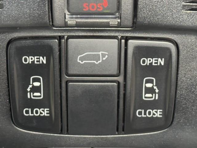 アルファードハイブリッド ＳＲ　Ｃパッケージ　点検記録簿　バックモニター　オートエアコン　ＬＥＤ　横滑り防止機能　ＡＢＳ　イモビ　ＡＣ１００Ｖ電源　アルミ　ドライブレコーダー　ナビ＆ＴＶ　４ＷＤ　ミュージックプレイヤー接続可　３列シート　Ｐシート（12枚目）