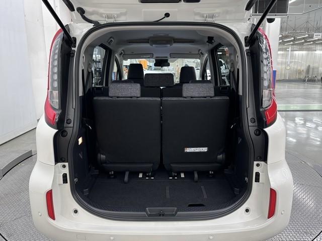 シエンタ ハイブリッドZ TSS エアバック アルミ キーレスエントリー ナビTV イモビライザー 整備記録簿 バックモニター LEDヘッドライト ETC車載器 横滑り防止 スマートキー オートエアコン サイドエアバッグ(19枚目)