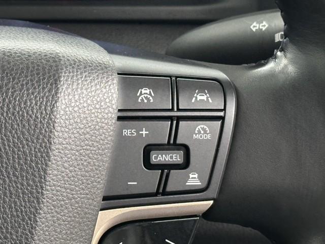 クラウンクロスオーバー Gレザーパッケージ クルーズコントロール パワーシート バックモニター 記録簿 LEDヘッドランプ レザーシート ドラレコ ETC 100V電源 フルセグTV 4WD スマートキー 盗難防止装置 キーレス ABS(12枚目)