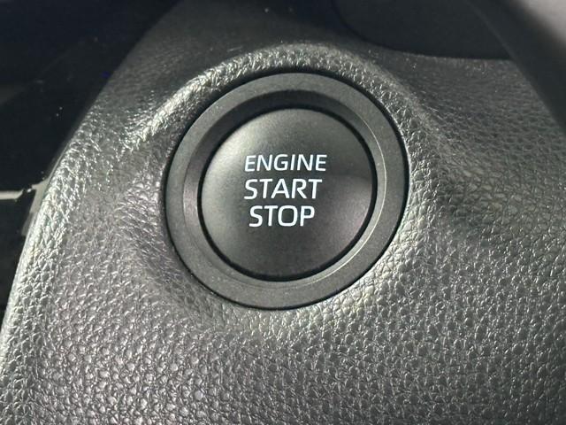 ヤリスクロス Ｇ　ＥＴＣ装備　リヤカメラ　点検記録簿　スマートエントリー　イモビライザー　オートエアコン　アルミホイール　キーレス　パワーウィンドウ　クルコン　ＡＢＳ　ドライブレコーダー　エアバッグ　パワーステアリング（12枚目）