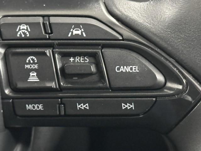 ヤリスクロス Ｇ　ＥＴＣ装備　リヤカメラ　点検記録簿　スマートエントリー　イモビライザー　オートエアコン　アルミホイール　キーレス　パワーウィンドウ　クルコン　ＡＢＳ　ドライブレコーダー　エアバッグ　パワーステアリング（13枚目）