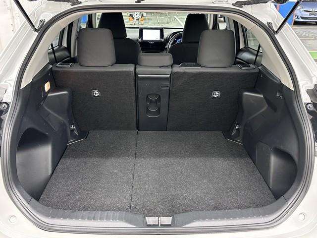 ヤリスクロス Ｇ　ＥＴＣ装備　リヤカメラ　点検記録簿　スマートエントリー　イモビライザー　オートエアコン　アルミホイール　キーレス　パワーウィンドウ　クルコン　ＡＢＳ　ドライブレコーダー　エアバッグ　パワーステアリング（18枚目）