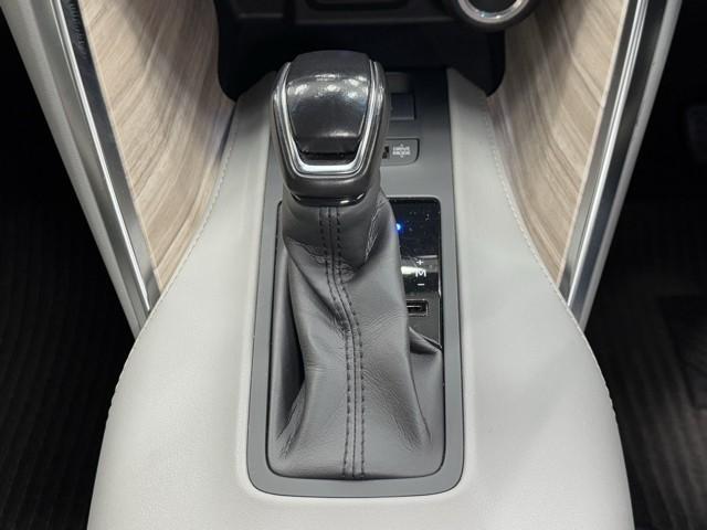 ハリアー Ｚ　衝突被害軽減ブレーキ　車検整備付　全周囲カメラ　Ｂｌｕｅｔｏｏｔｈオーディオ　ミュージックプレイヤー接続可　クリアランスソナー　ドラレコ　ＡＷＤ　ＥＴＣ２．０　ワンオーナー　クルーズコントロール（13枚目）