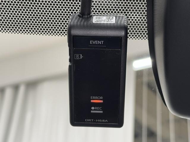 カローラスポーツ ハイブリッドＧ　Ｚ　衝突被害軽減ブレーキ　車検整備付　ＥＴＣ２．０　メモリーナビ　Ｂモニ　ドラレコ付　電動格納式ドアミラー　サイドエアバック　ハイビームアシスト　前後誤発進抑制　盗難防止　ＬＫＡ　スマートキーシステム（10枚目）
