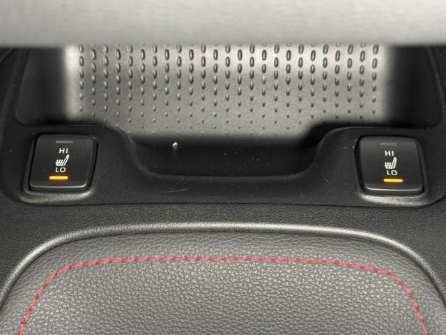 カローラスポーツ ハイブリッドＧ　Ｚ　衝突被害軽減ブレーキ　車検整備付　ＥＴＣ２．０　メモリーナビ　Ｂモニ　ドラレコ付　電動格納式ドアミラー　サイドエアバック　ハイビームアシスト　前後誤発進抑制　盗難防止　ＬＫＡ　スマートキーシステム（16枚目）