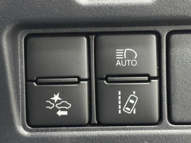 ヴォクシー V 衝突被害軽減ブレーキ Bluetooth対応 ミュージックプレイヤー接続可 ドラレコ ETC2.0 両側パワースライドドア 3列シート アイドリングストップ LEDランプ メモリーナビ バックモニタ(13枚目)