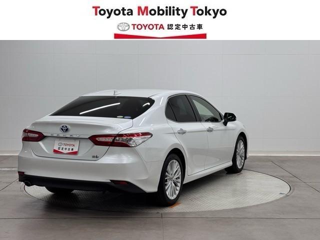 カムリ Ｇレザーパッケージ　衝突被害軽減　ＤＶＤプレーヤー　定期点検記録簿　ＬＥＤランプ　横滑り防止　本革シート　電動シート　イモビライザー　エアバッグ　キーフリー　メモリ－ナビ　オートクルーズ　ＡＢＳ　ドライブレコーダ　ＥＴＣ（5枚目）