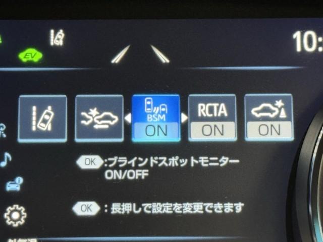 カムリ Ｇレザーパッケージ　衝突被害軽減　ＤＶＤプレーヤー　定期点検記録簿　ＬＥＤランプ　横滑り防止　本革シート　電動シート　イモビライザー　エアバッグ　キーフリー　メモリ－ナビ　オートクルーズ　ＡＢＳ　ドライブレコーダ　ＥＴＣ（15枚目）