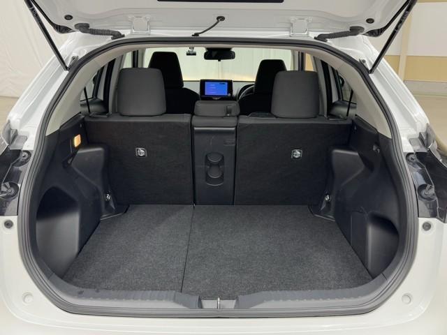 ヤリスクロス G 衝突被害軽減ブレーキ 車検整備付 レンタカー使用歴 ドライブレコーダー Bluetoothオーディオ ミュージックプレイヤー接続可 USB接続 ETC装備 レーンキープ スマートエントリー ABS(19枚目)