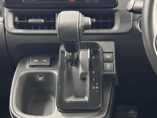 シエンタ Ｚ　衝突被害軽減ブレーキ　両側電動スライドドア　３６０度カメラ　Ｂｌｕｅｔｏｏｔｈオーディオ　ＵＳＢ　メディアプレイヤー接続　ＥＴＣ２．０　ドラレコ　メモリーナビ　ＬＥＤヘッドランプ　キーレスエントリー（13枚目）