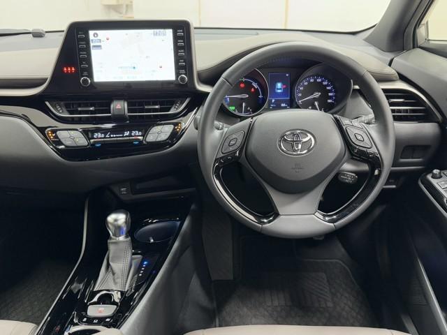 Ｃ－ＨＲ Ｇ　衝突被害軽減ブレーキ　車検整備付　前後ドライブレコーダー　ＥＴＣ２．０　メモリーナビ　バックモニター　Ｂｌｕｅｔｏｏｔｈ対応　ミュージックプレイヤー接続可　ＵＳＢ接続　盗難防止システム　ＬＥＤライト（7枚目）