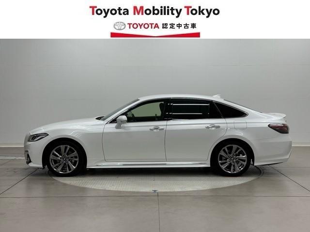 クラウンハイブリッド ＲＳアドバンス　衝突被害軽減ブレーキ　全方囲カメラ　本革エアシート　アイドリングストップ　メモリナビ　前後ソナー　オートマチックハイビーム　ＬＥＤヘットライト　ＥＴＣ２．０　セキュリティーアラーム　横滑防止　ＡＢＳ（6枚目）