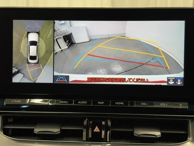 クラウンハイブリッド ＲＳアドバンス　衝突被害軽減ブレーキ　全方囲カメラ　本革エアシート　アイドリングストップ　メモリナビ　前後ソナー　オートマチックハイビーム　ＬＥＤヘットライト　ＥＴＣ２．０　セキュリティーアラーム　横滑防止　ＡＢＳ（9枚目）