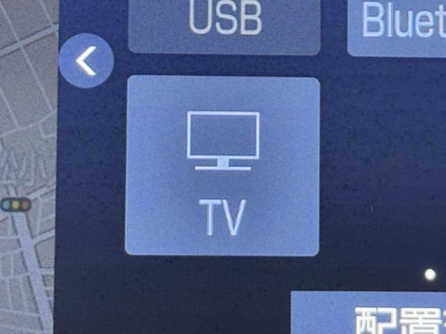 クラウンハイブリッド ＲＳアドバンス　衝突被害軽減ブレーキ　全方囲カメラ　本革エアシート　アイドリングストップ　メモリナビ　前後ソナー　オートマチックハイビーム　ＬＥＤヘットライト　ＥＴＣ２．０　セキュリティーアラーム　横滑防止　ＡＢＳ（11枚目）