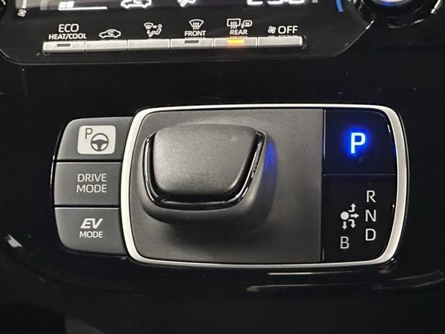 アクア X 踏み間違い防止 100V イモビ ナビ&TV ドライブレコーダー フルセグ 点検記録簿 LEDヘッドライト スマートキー 横滑り防止機能 キーレスエントリー アルミホイール オートクルーズ ETC(13枚目)