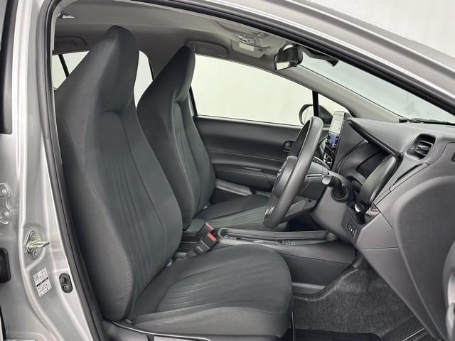 アクア X 踏み間違い防止 100V イモビ ナビ&TV ドライブレコーダー フルセグ 点検記録簿 LEDヘッドライト スマートキー 横滑り防止機能 キーレスエントリー アルミホイール オートクルーズ ETC(20枚目)