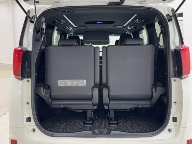 アルファードハイブリッド S タイプゴールドII TSS 地デジ Bカメラ クルーズコントロール LEDライト デュアルエアコン ETC キーレス ミュージックプレイヤー接続可 ドライブレコーダー 3列シート 4WD メモリーナビ スマートキー AC(20枚目)