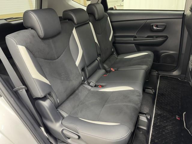 プリウスアルファ Ｓツーリングセレクション・ＧＲスポーツ　トヨタ認定中古車　車検整備付　Ｂｌｕｅｔｏｏｔｈ　ＥＴＣ車載器　ＨＤＭＩ　アイドリングストップ　メモリーナビ　スートキー　アルパイン製ナビ　地デジ　ＬＥＤヘッドライト　横滑り防止機能　ＵＳＢ（17枚目）