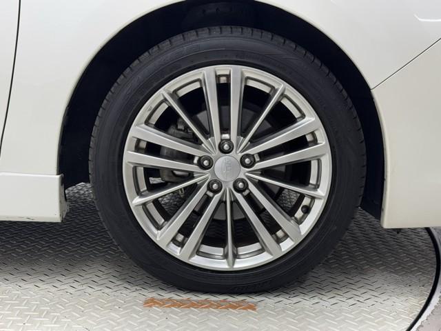 インプレッサスポーツ ２．０ｉ－Ｓアイサイト　２．０ｉ－Ｓアイサイト　運転支援機能　Ｂｌｕｅｔｏｏｔｈ　パナソニック製ナビ　フルセグＴＶ　ＨＩＤライト　スマートキー　レーダークルーズ　純正１７インチアルミ　４ＷＤ　５人乗り　オートエアコン（22枚目）