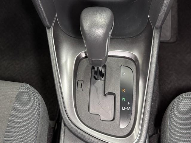 ヤリスクロス Ｇ　トヨタ認定中古車　運転支援機能　衝突被害軽減ブレーキ　車検整備付　レンタカー使用歴　ドライブレコーダー　Ｂｌｕｅｔｏｏｔｈ　ミュージックプレイヤー接続可　ＵＳＢ接続　ＥＴＣ装備　ディスプレイオーディオ（15枚目）