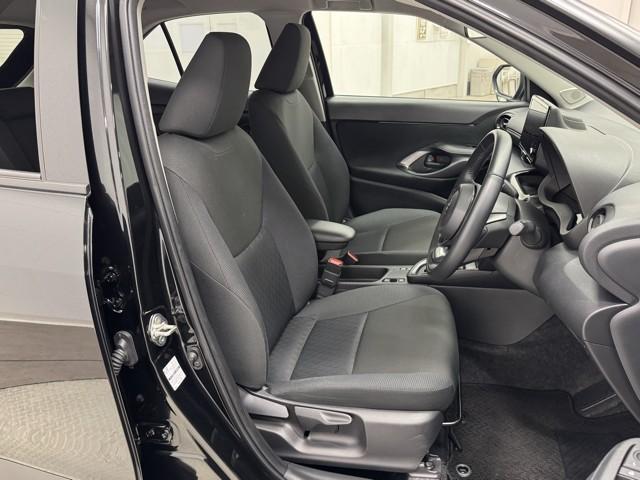 ヤリスクロス Ｇ　トヨタ認定中古車　運転支援機能　衝突被害軽減ブレーキ　車検整備付　レンタカー使用歴　ドライブレコーダー　Ｂｌｕｅｔｏｏｔｈ　ミュージックプレイヤー接続可　ＵＳＢ接続　ＥＴＣ装備　ディスプレイオーディオ（18枚目）