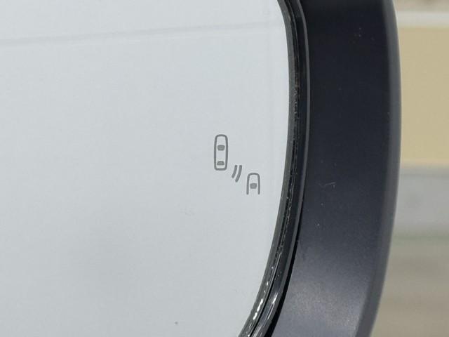 スイフトスポーツ ベースグレード　衝突被害軽減ブレーキ　メモリーナビゲーション　全周囲カメラ　Ｂｌｕｅｔｏｏｔｈ対応　ドラレコ　ＥＴＣ付き　ＬＥＤヘットランプ　横滑り防止システム　セキュリティ　シ－トヒ－タ－　クリアランスソナ　ＡＢＳ（17枚目）