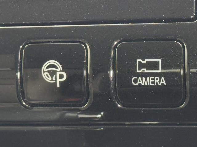 セレナ ハイウェイスター　Ｖセレクション　衝突被害軽減ブレーキ　全周カメラ　両側パワースライドドア　３列シート　ＥＴＣ　Ｉ－ＳＴＯＰ　ドライブレコーダー　ＬＥＤヘッドライト　オートクルーズコントロール　盗難防止システム　ウォークスルー（14枚目）