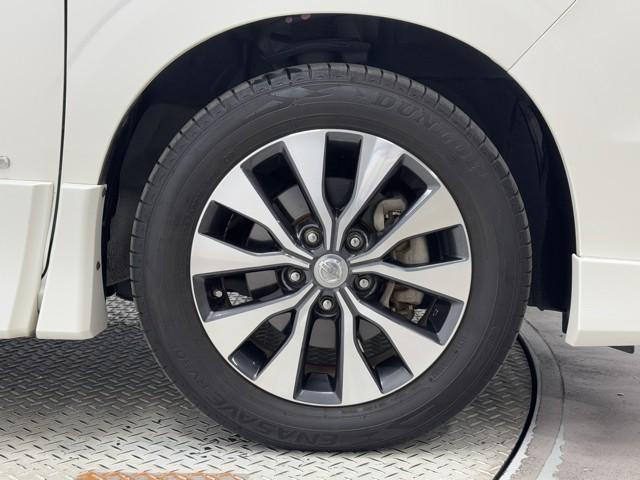 セレナ ハイウェイスター　Ｖセレクション　衝突被害軽減ブレーキ　全周カメラ　両側パワースライドドア　３列シート　ＥＴＣ　Ｉ－ＳＴＯＰ　ドライブレコーダー　ＬＥＤヘッドライト　オートクルーズコントロール　盗難防止システム　ウォークスルー（18枚目）