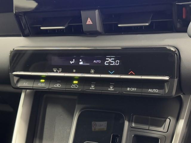 ノア ハイブリッドＳ－Ｇ　トヨタ認定中古車　衝突被害軽減ブレーキ　両側パワースライドドア　ドライブレコーダー　２．０ＥＴＣ　Ｂｌｕｅｔｏｏｔｈオーディオ　ＵＳＢ接続　ミュージックプレイヤー接続可　クルーズコントロール　ＬＥＤ（8枚目）