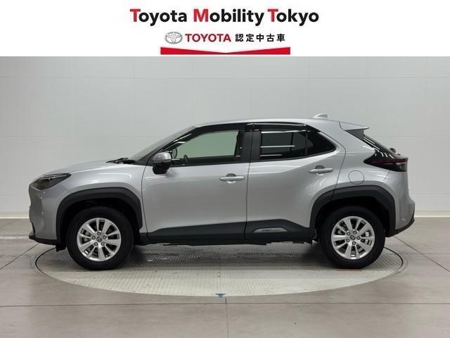 ヤリスクロス ハイブリッドＧ　ＴＳＳ　１００Ｖ　イモビライザー　バックモニタ－　記録簿有　エアコン　インテリキー　フルセグＴＶ　パワーウィンド　ワンオーナ　Ｗエアバック　オートクルーズ　メディアプレイヤー接続　キーフリー　アルミ（5枚目）