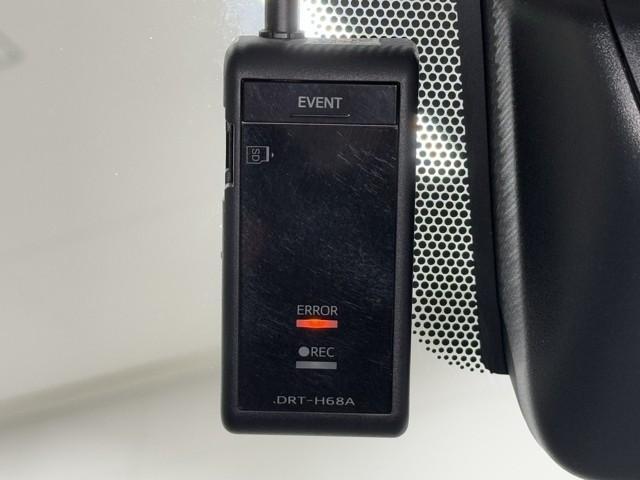 ハイエースバン ロングスーパーＧＬ　トヨタ認定中古車　運転支援機能　Ｂカメラ　ドライブレコーダー　フルセグテレビ　ＤＶＤ視聴可　キーレスエントリー　メモリーナビ　ＥＴＣ２．０　記録簿有　Ｂｌｕｅｔｏｏｔｈ　盗難防止装置　キーレス（10枚目）