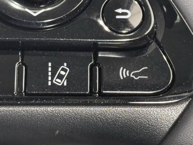 プリウスＰＨＶ Ｓ　セーフティＰ　トヨタ認定中古車　運転支援機能　レーダークルーズ　ＬＥＤヘットライト　Ｂｌｕｅｔｏｏｔｈ　ＥＴＣ２．０　前後ドラレコ　バックモニター　１年間走行無制限保証　クリアランスソナー　スマートキー（10枚目）