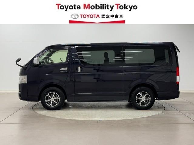 ハイエースバン スーパーＧＬ　ダークプライムＩＩ　トヨタ認定中古車　運転支援機能　衝突回避システム　純正ナビ　フルセグ　ドライブレコーダー　Ｂｌｕｅｔｏｏｔｈ　ドライブレコーダー付　スマートキー　ＬＥＤヘッドライト　両側スライドドア　ワンオーナー車（3枚目）