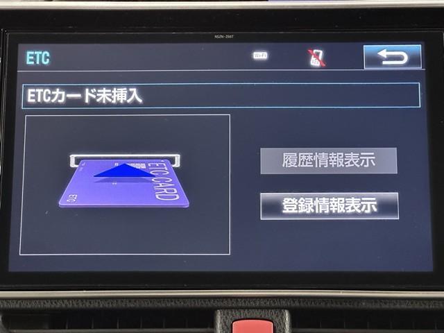 エスクァイア ハイブリッドＧｉ　プレミアムパッケージ　トヨタ認定中古車　運転支援機能　地上デジタル　衝突被害軽減　ＬＥＤヘッドライト　Ｂカメラ　スマートキー　メモリナビ　スマートキー　ドラレコ　ＤＶＤ再生　ＡＢＳ　３列シート　ＥＴＣ　両側スライドドア（10枚目）