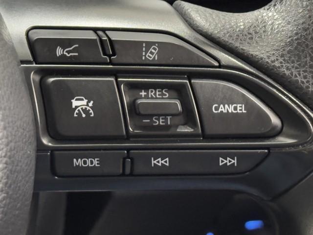 アクア Ｘ　トヨタ認定中古車　運転支援機能　踏み間違い防止　１００Ｖ電源　イモビ　ナビ＆ＴＶ　ドライブレコーダー　フルセグ　点検記録簿　ＬＥＤヘッドライト　スマートキー　横滑り防止機能　オートクルーズ　ＥＴＣ（13枚目）