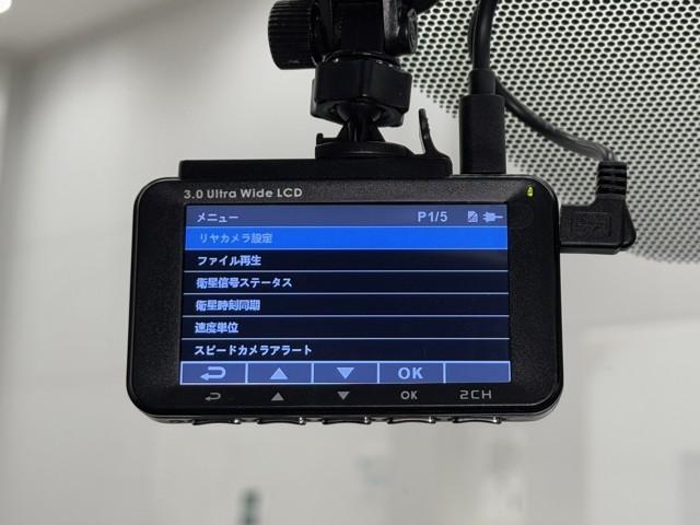 プリウス S トヨタ認定中古車 100V電源 DVD再生機能 運転支援機能 ESC スマートキ- 地デジ メモリーナビゲーション LEDヘッドライト ETC車載器 クルーズコントロール Bluetooth(10枚目)