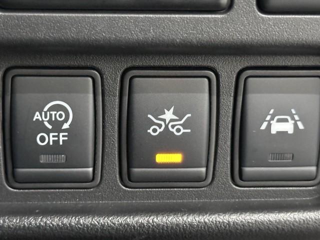 ジューク 15RX Vセレクション 運転支援機能 フルセグTV ドライブレコーダ ETC 純正SDナビ バックモニター 純正アルミ Bluetooth スマートキー ETC 1年間走行無制限保証 オートエアコン パノラミックビューモニタ(14枚目)