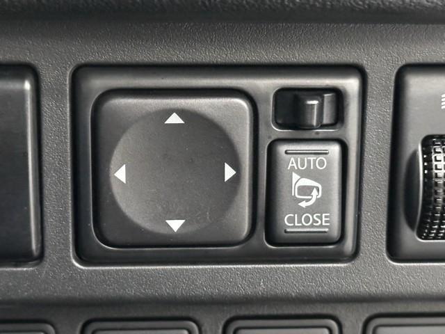 ジューク 15RX Vセレクション 運転支援機能 フルセグTV ドライブレコーダ ETC 純正SDナビ バックモニター 純正アルミ Bluetooth スマートキー ETC 1年間走行無制限保証 オートエアコン パノラミックビューモニタ(16枚目)